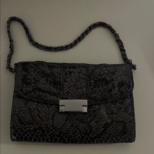 Jessica McClintock Black Snakeskin Embossed Evening Bag Chain Strap Clutch
